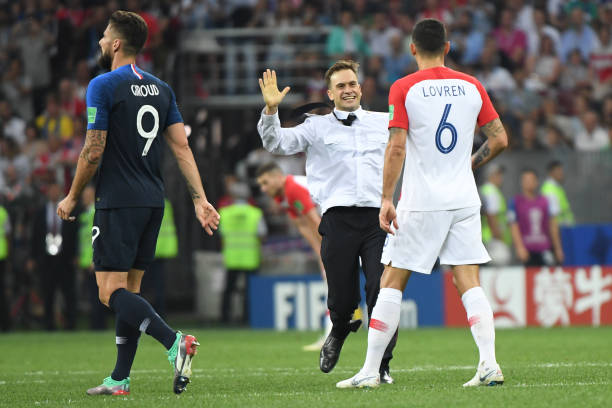 兰队的进攻 兰队的进攻