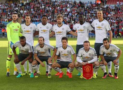 轻有活力的 轻有活力的